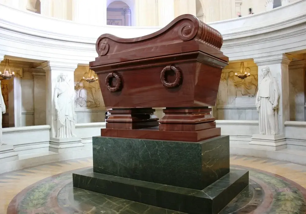 Gdzie jest grób Napoleona? Historia i zwiedzanie