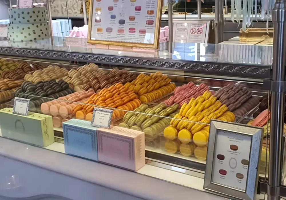 Gdzie kupić francuskie makaroniki? Sprawdź najlepsze miejsca i oferty