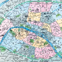 Mapa Paryża z zaznaczonymi głównymi drogami i zabytkami. Widoczna jest powierzchnia aglomeracji.