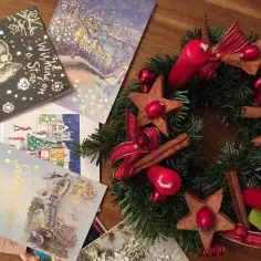 Kartki świąteczne po francusku: piękne życzenia na Boże Narodzenie