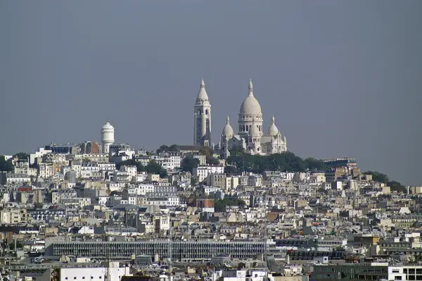18. Dzielnica Paryża: Przewodnik po Montmartre i bezpieczeństwie
